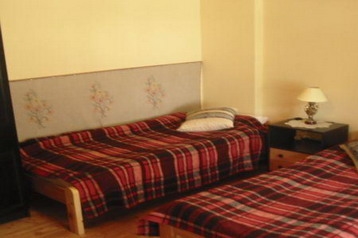 Polonia Privát Gębczyce, Esterno